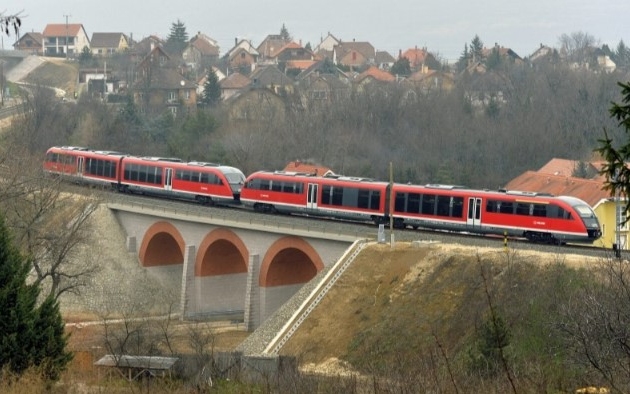 Egy utas 800 ezer forintnyi büntetést gyűjtött össze - Milliárdos kárt okoztak a bliccelők